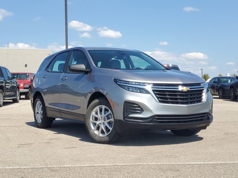 Used 2024 Chevrolet Equinox LS w/ Driver Confidence II Package image 37