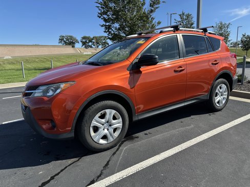 Used 2015 Toyota RAV4 LE image 5
