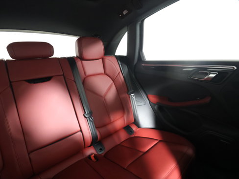 New 2025 Porsche Macan image 17