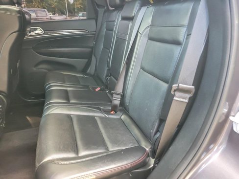 Used 2018 Jeep Grand Cherokee Trailhawk w/ Trailhawk Luxury Group image 11