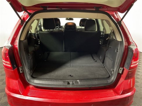 Used 2020 Dodge Journey SE w/ SE Popular Equipment Group image 12