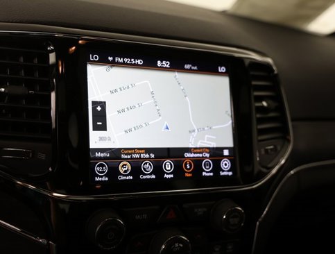 Used 2021 Jeep Grand Cherokee Limited image 23