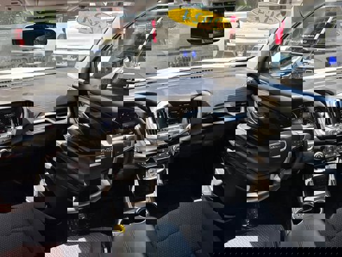Certified 2024 GMC Terrain SLE image 35
