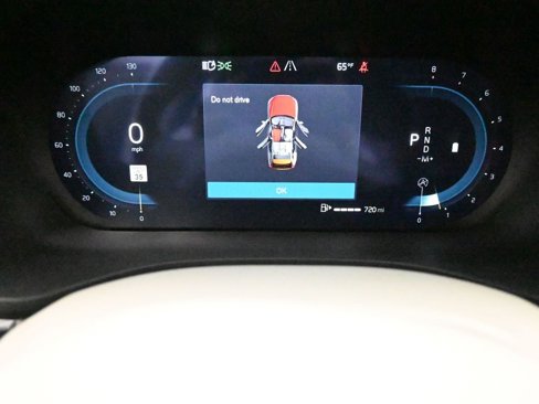New 2025 Volvo XC60 B5 Core image 20