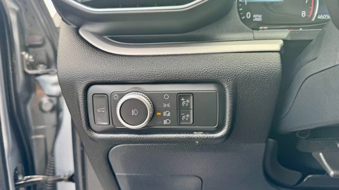 Certified 2022 Ford Explorer XLT w/ Equipment Group 202A image 24