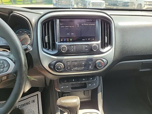 Used 2020 Chevrolet Colorado LT w/ LT Convenience Package image 26