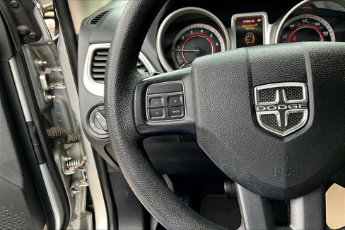 Used 2014 Dodge Journey SXT w/ Flexible Seating Group image 17