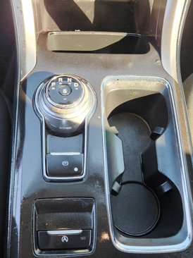 Used 2018 Ford Fusion SE w/ Fusion SE Technology Package image 19