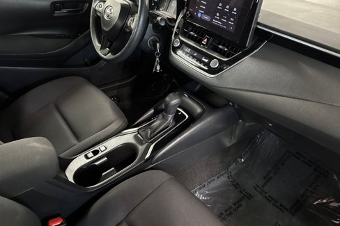 Used 2024 Toyota Corolla LE image 15