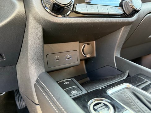 Certified 2023 Nissan Kicks SV w/ Interior Electronics Package image 23