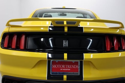 Used 2016 Ford Mustang Shelby GT350 w/ Technology Package image 61