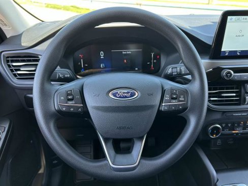 New 2025 Ford Escape Active image 13
