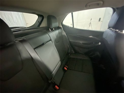 Used 2023 Buick Encore GX Essence image 14