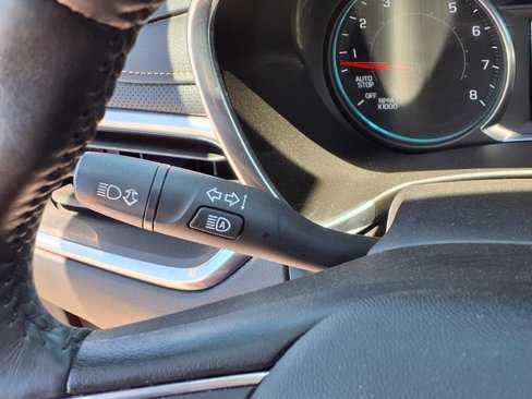 Used 2018 Chevrolet Equinox Premier image 24