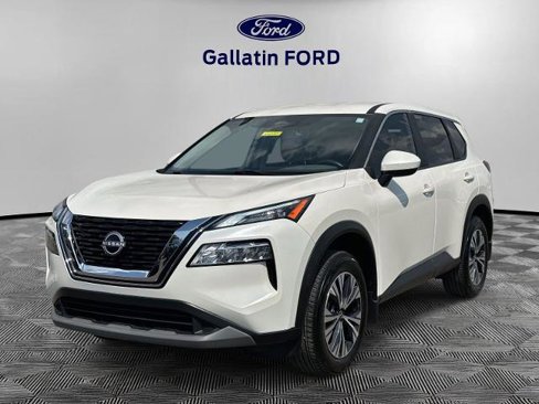Used 2023 Nissan Rogue SV image 1
