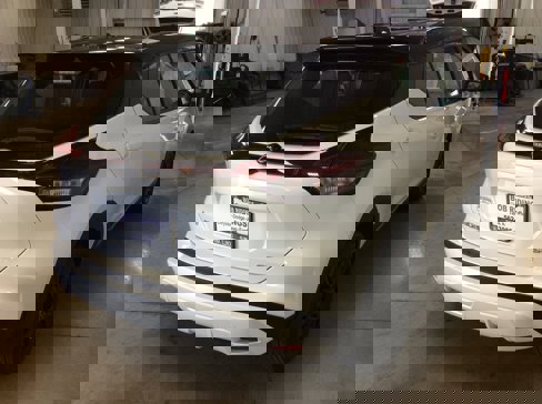 Used 2024 Nissan Kicks SR image 6