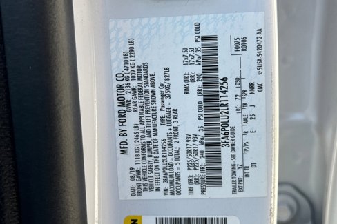 Used 2020 Ford Fusion SE image 22
