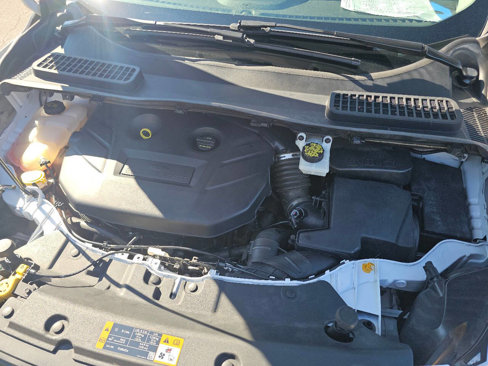 Used 2015 Ford Escape SE image 4