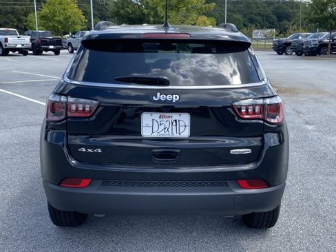 New 2025 Jeep Compass Latitude image 5