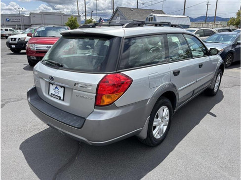 Used 2005 Subaru Outback 2.5i image 5