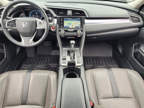 Used 2016 Honda Civic Touring image 11