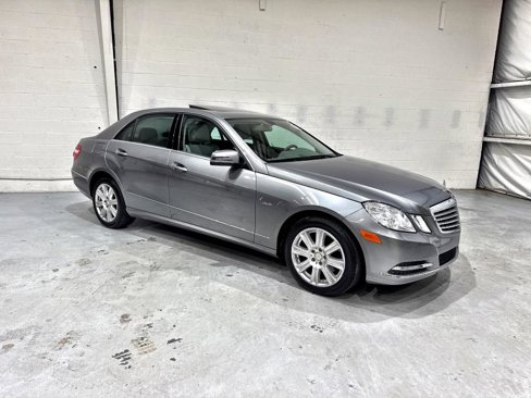 Used 2012 Mercedes-Benz E 350 Sedan image 5