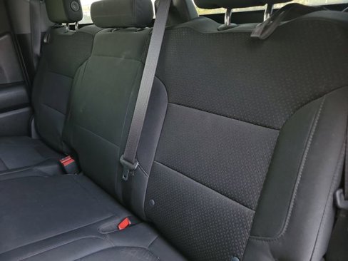 Used 2020 Chevrolet Silverado 1500 Custom w/ Custom Value Package image 8