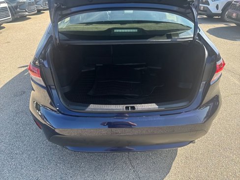 Used 2022 Toyota Corolla LE image 34