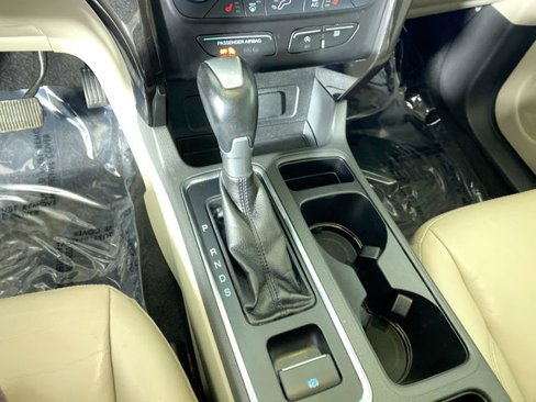 Used 2017 Ford Escape Titanium image 19