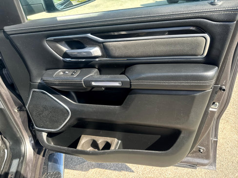 Used 2020 RAM 1500 Laramie w/ Sport Appearance Package image 7