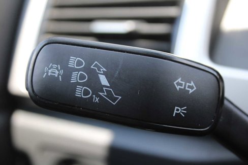Used 2018 Volkswagen Atlas SEL image 32