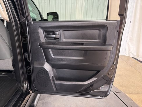 Used 2016 RAM 1500 Express w/ Black Ram 1500 Express Group image 18