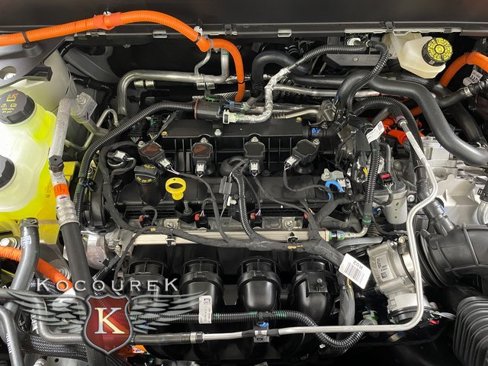 New 2025 Ford Maverick XL image 23