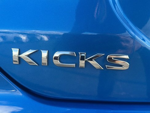 Used 2023 Nissan Kicks SR w/ SR Premium Package image 26
