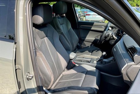 Used 2021 Audi Q3 2.0T Premium Plus w/ Premium Plus Package image 7