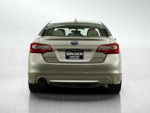 Used 2017 Subaru Legacy 2.5i Premium image 4