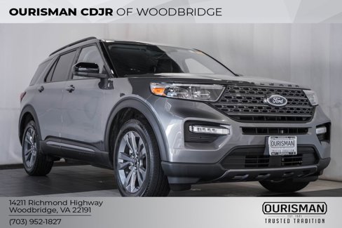 Used 2022 Ford Explorer XLT w/ Equipment Group 202A image 1