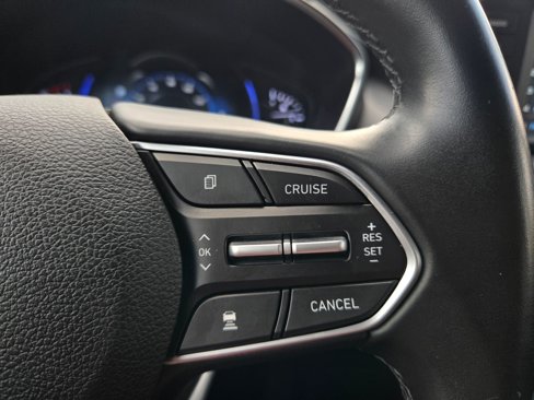 Used 2020 Hyundai Santa Fe SEL image 25