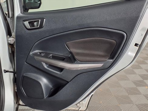 Used 2020 Ford EcoSport SE image 10
