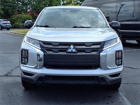 Used 2022 Mitsubishi Outlander Sport LE image 2