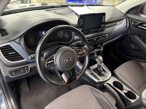 Used 2021 Kia Seltos S image 32