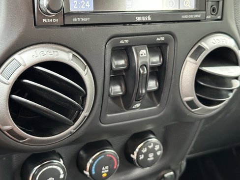 Used 2017 Jeep Wrangler Unlimited Sport w/ Quick Order Package 24S image 10