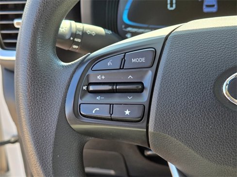 Used 2024 Hyundai Venue SE image 27