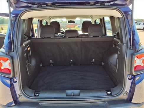 Used 2019 Jeep Renegade Sport image 27