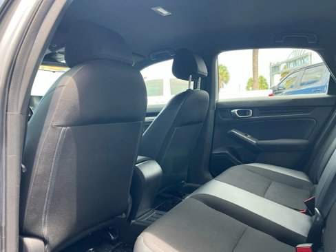 Used 2023 Honda Civic Sport image 23