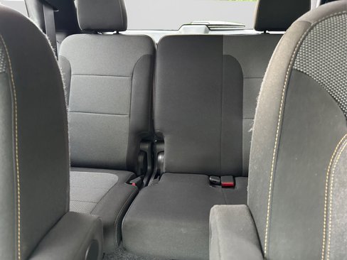 Used 2018 Chevrolet Traverse LT image 37