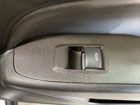 Used 2023 Chevrolet Equinox LT image 19