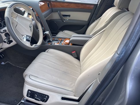 Used 2016 Bentley Flying Spur V8 image 6
