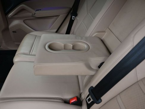 Certified 2023 Porsche Cayenne image 19