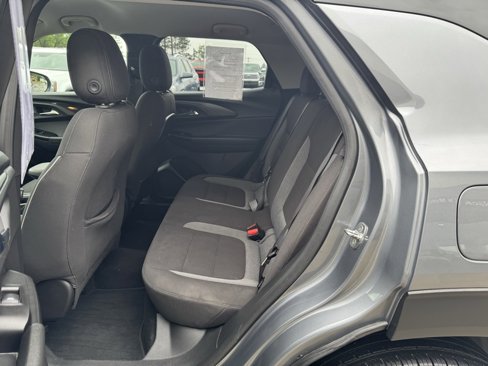 Used 2022 Chevrolet TrailBlazer LT image 29